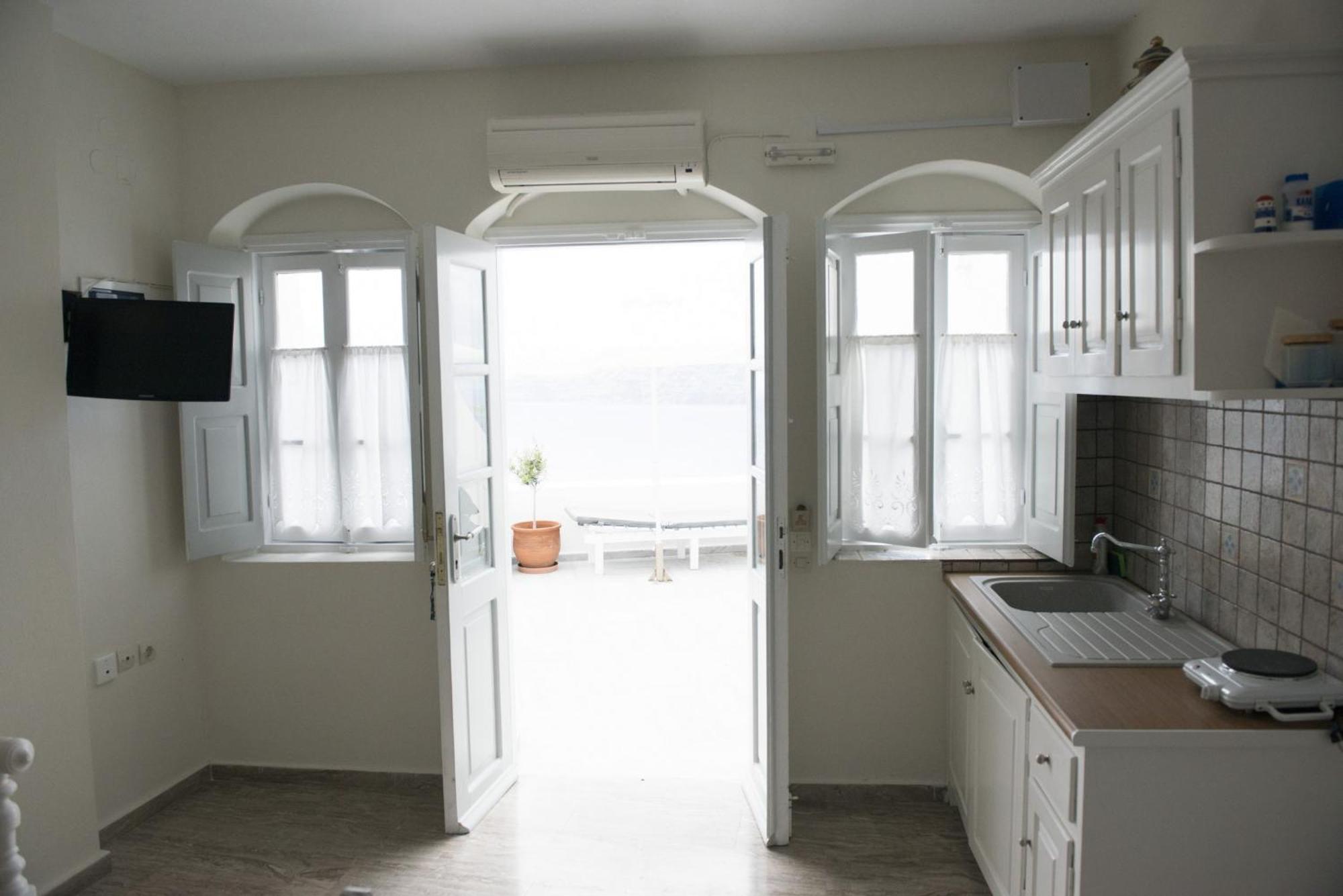 Captain John Villas Oia - Caldera & Sunset View Chambre photo