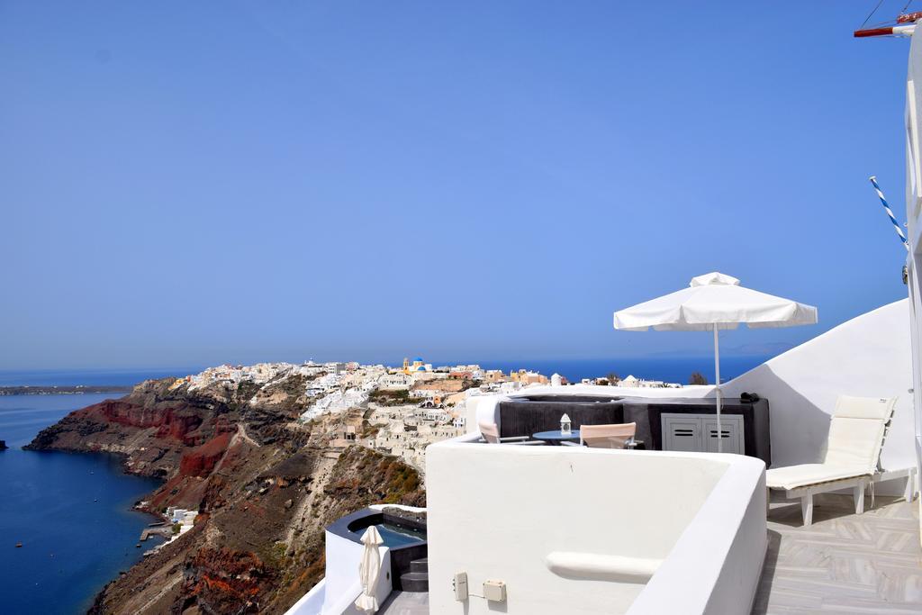 Captain John Villas Oia - Caldera & Sunset View Extérieur photo