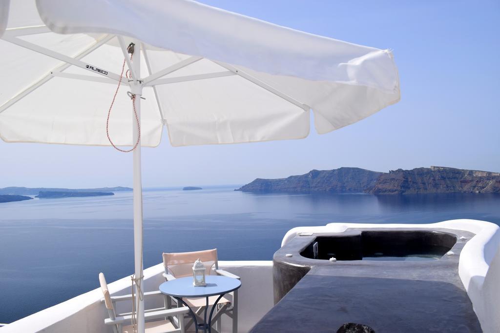 Captain John Villas Oia - Caldera & Sunset View Extérieur photo
