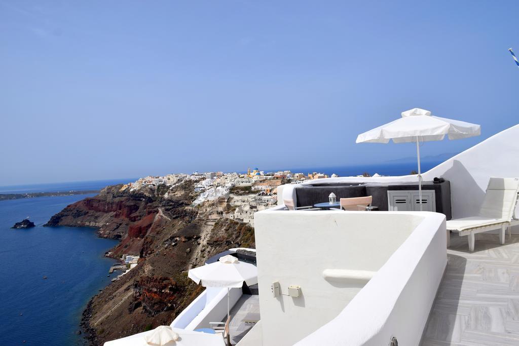 Captain John Villas Oia - Caldera & Sunset View Extérieur photo